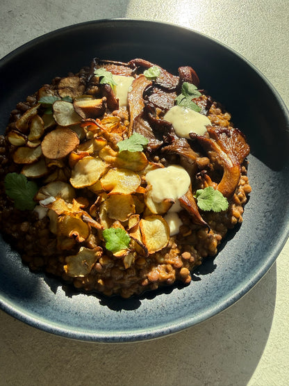 Glazed Oyster Mushroom  with Spiced Lentils, Crispy Topinambur, Tofu–Horseradish Cream & Fresh Coriander